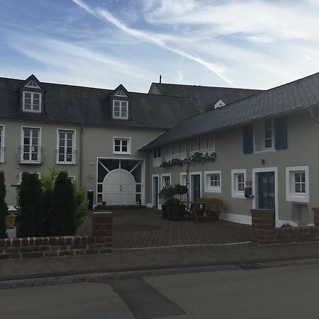 Ferienwohnung Stuebchen Salmtal Exteriör bild